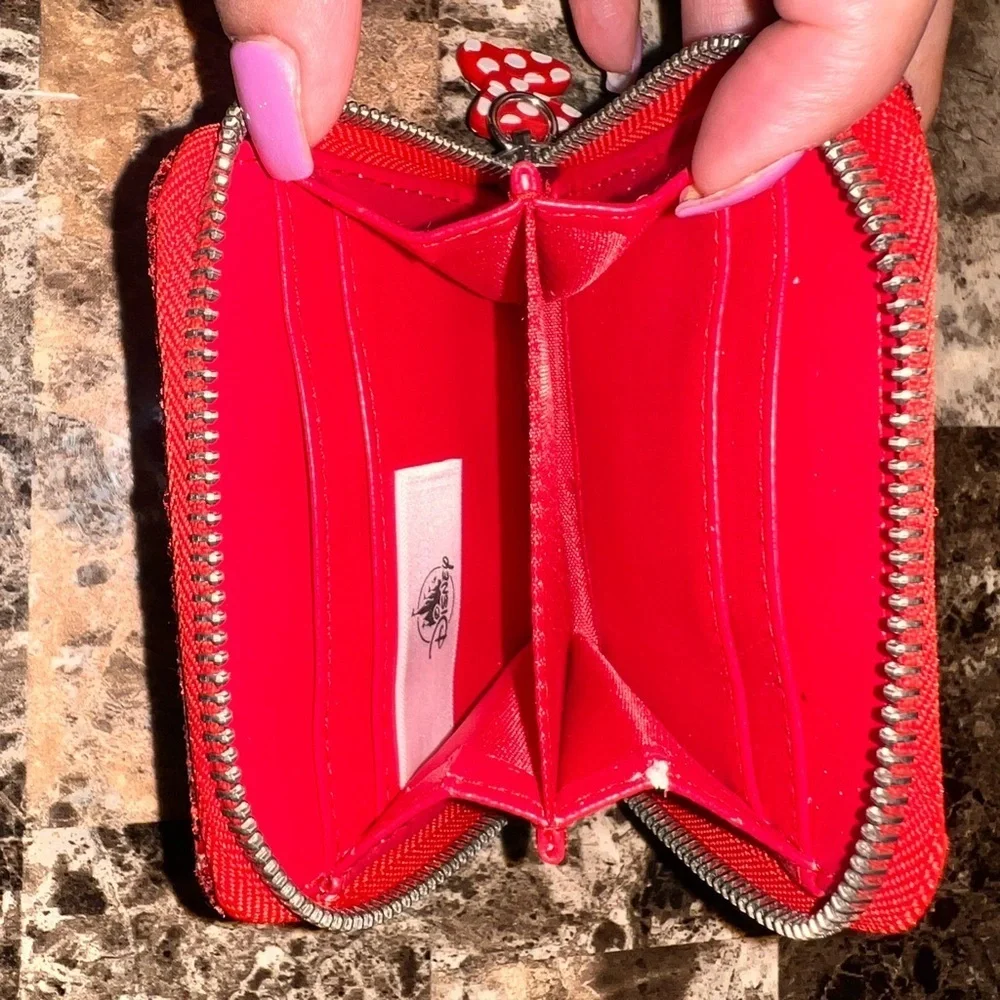 Disney Minnie Mouse Red Sequin Wallet with Cartoon Character EUC